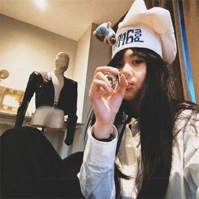 在我姐姐的婚纱里